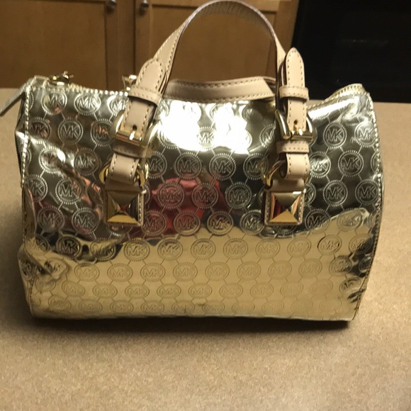 Michael Kors Jet Set Speedy Bag - Picture 3 of 8